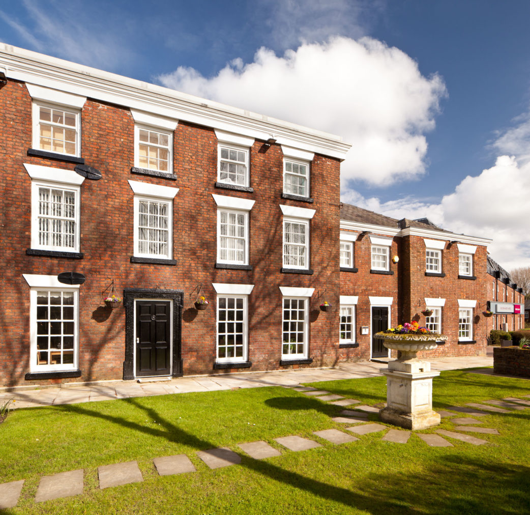 Exterior shot of Mercure Bolton Georgian House Hotel, building and gardens