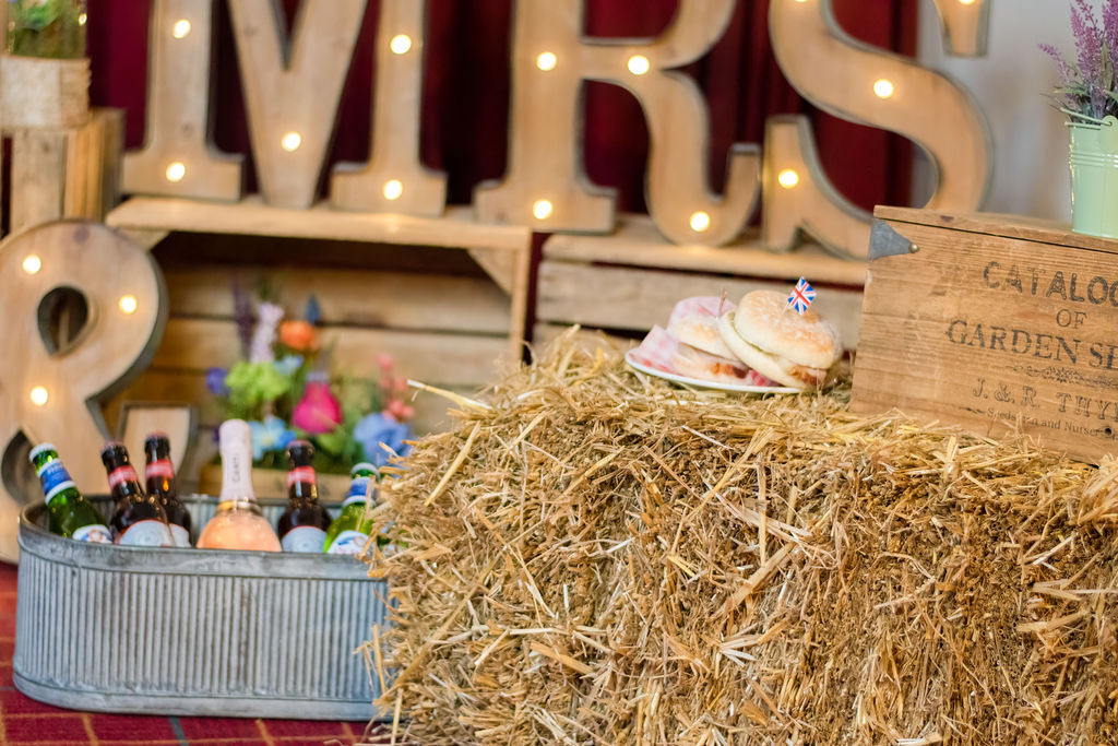 Festival Wedding - Food & Details 1